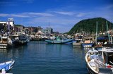 Nanfang'ao (Nanfang Ao) is a busy fishing port on Taiwan's east coast. It is famous for the Nantien Temple dedicated to Matsu, goddess of the sea.